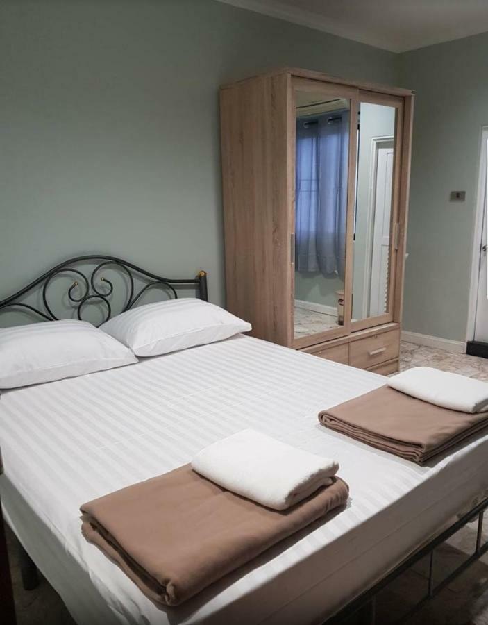 Wang Lang Hostel Bangkok Kültér fotó